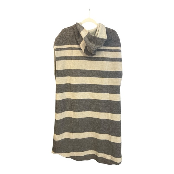 Soft Surroundings Glacier Canyon Poncho Full Snap Hooded Size L/XL DS1 - Picture 2 of 5